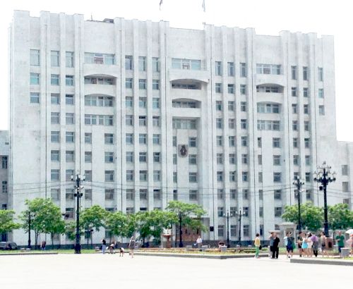 В конце августа правительство Хабаровского края попросило ВТБ отозвать требование платежа по госгарантии, предложив банку реструктурировать задолженность предприятия