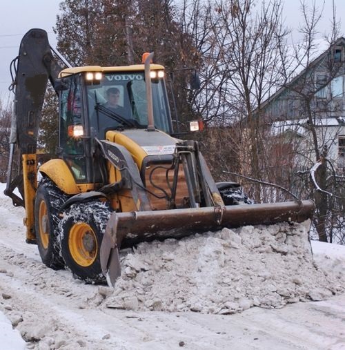 Когда будут вовремя убирать дороги Комсомольска от снега?