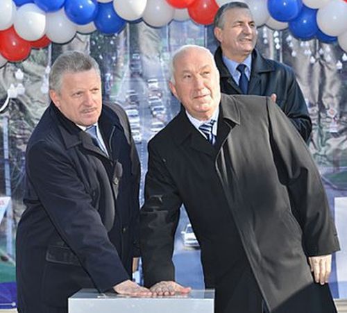 Губернатор Хабаровского края Вячеслав Шпорт и мэр Хабаровска Александр Соколов