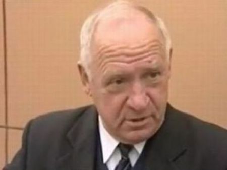 Анатолий Иванов