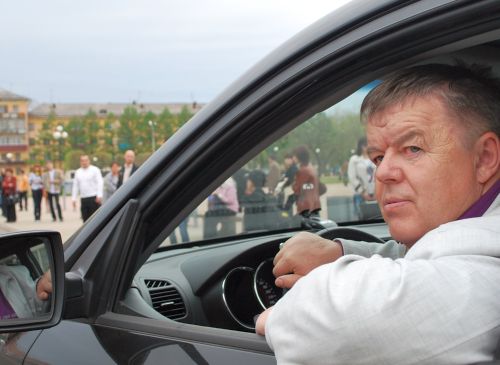 Ответят ли за человеческие жертвы ИП Ефимов (на фото владелец автобусов Андрей Ефимов) и его покровители в Минтрансе? Фото Юрия Ковалева