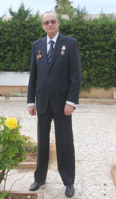 Юрий Наумов