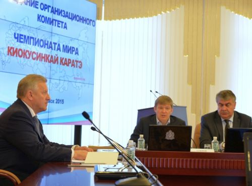 У губернатора Хабаровского края Вячеслава Шпорта подготовка к Чемпионату мира по киокусинкай была на личном контроле. Фото Валерия Спидлена