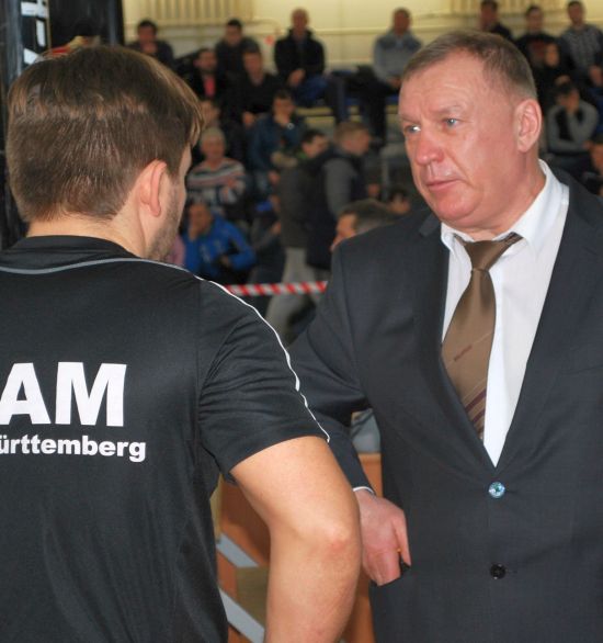 Комсомольчанин Павел Гольников с Евросоюзом - на ТЫ!