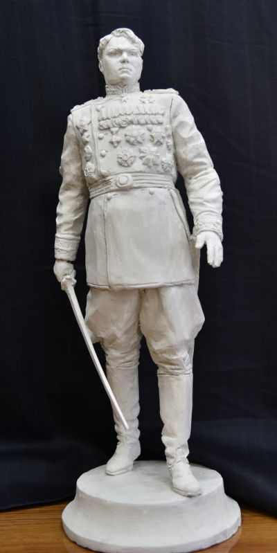 Макет памятника Василевскому