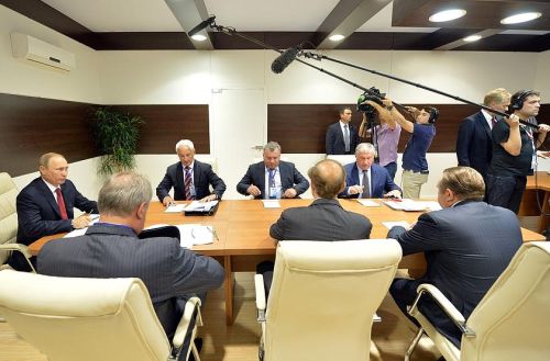 Совещание по развитию судостроения.