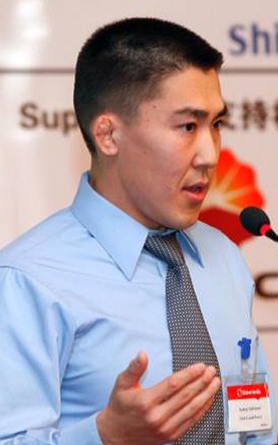 Антон Сафронов