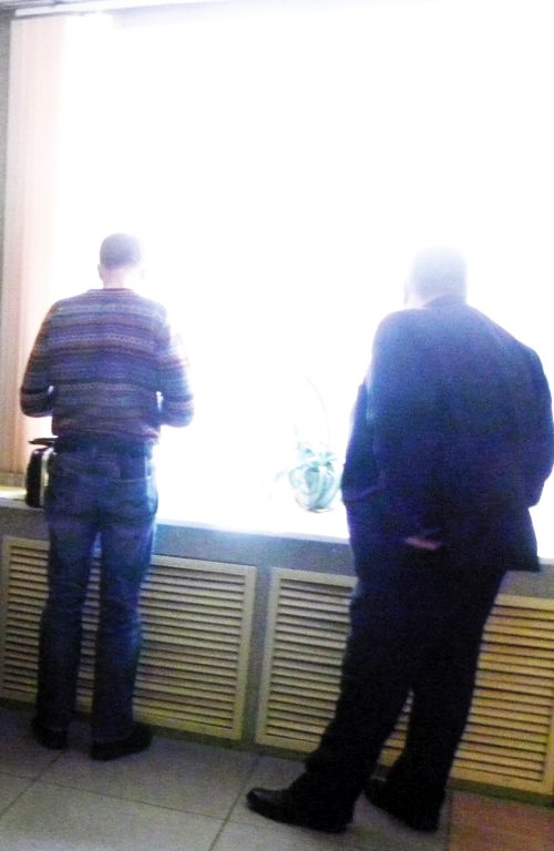 В коридоре суда