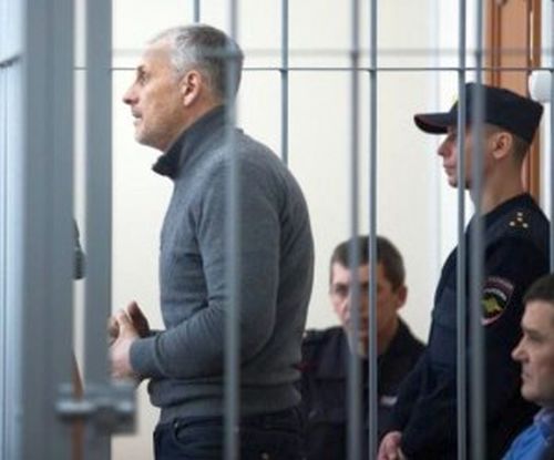 Александр Хорошавин.