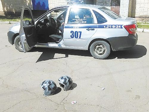 Может быть, тот самый сотрудник полиции, который, задерживая сбытчика, не посчитал нужным поинтересоваться: кто поставщик?