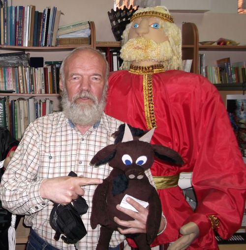 Владимир Иванов-Ардашев с музейными корефанами, 2012.