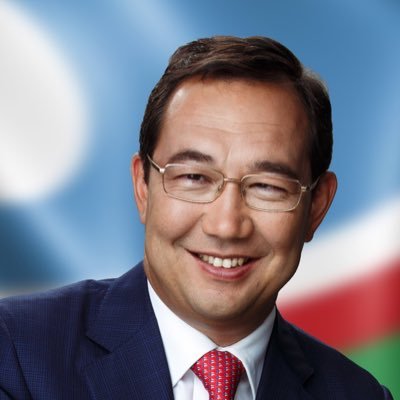 Айсен Николаев