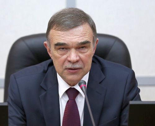 Виктор Ларин