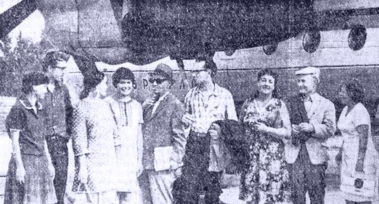 Фильм Московской киностудии им. М. Горького «Доживем до понедельника», поставленный режиссером Станиславом Ростоцким привез с собой молодой кинодраматург Георгий Полонский, посетивший Комсомольск в составе группы работников киноискусства, возглавляемой выдающимся деятелем советского кино народным артистом СССР С.А. Герасимовым.