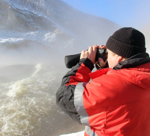 Алексей Махинов на Бурее. Фото: МЧС России