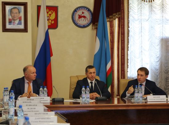 Парламентарии обсудили развитие Дальнего Востока и Арктики