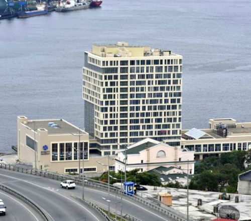 Оба недостроенных владивостокских пятизвездных отеля наконец ушли с молотка