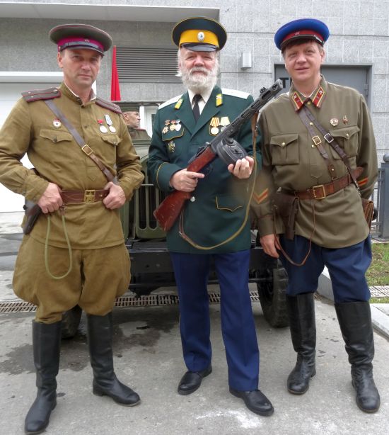 Нынешний казак и якобы СМЕРШ, историческая реконструкция.