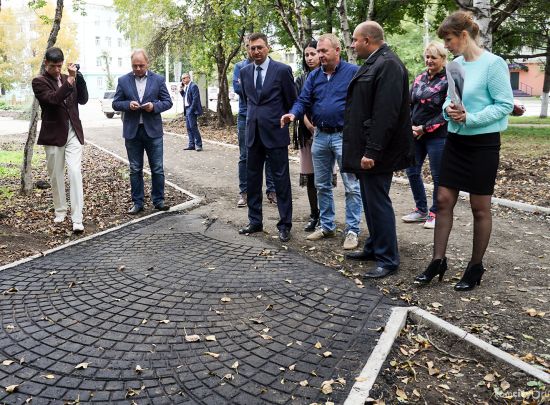 Проследим технологию чиновничьего самопиара на примере городского «Сиреневого сквера». Фото: komcity.ru