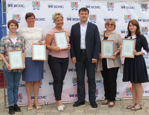 На фестивале активисты ТОС, главы и специалисты администраций поселений получили награды за свой труд. Фото автора
