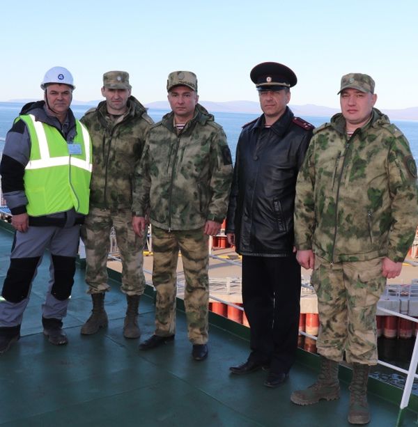 Сотрудники вневедомственной охраны Росгвардии