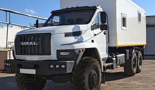 Высокая эффективность в эксплуатации, функциональность, надежность и ремонтопригодность, проходимость на грани возможного для колесной техники обеспечивают широкую применяемость автомобилей в различных сферах.