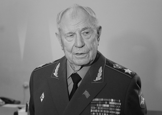 Маршал Язов Д.Т.