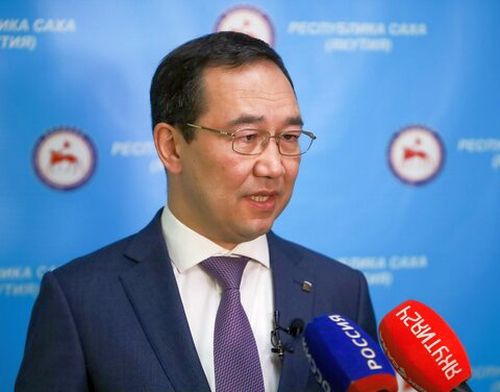 Айсен Николаев