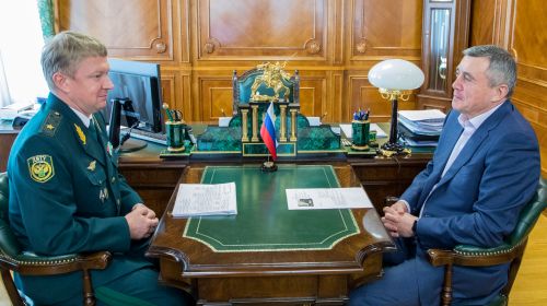 А. Беляев и В. Лимаренко.