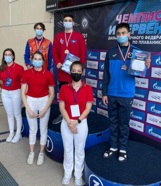 Хабаровские пловцы завоевали путевки на Чемпионат России