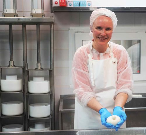 На сыроварне Аргипины