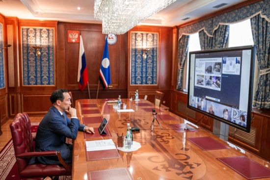 Айсен Николаев