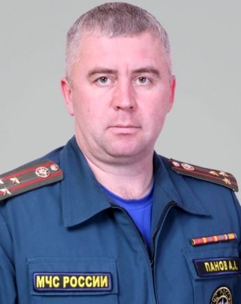 Анатолий Панов