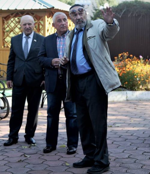 Борис Голубь (справа)