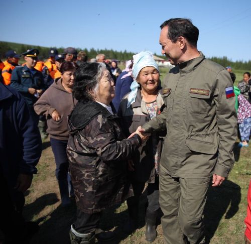 В Верхоянском районе Айсен Николаев