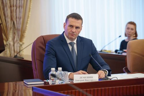 Дмитрий Демешин