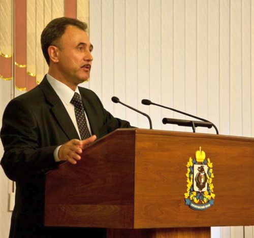 Сергей Братенков