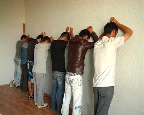 Задержание мигрантов