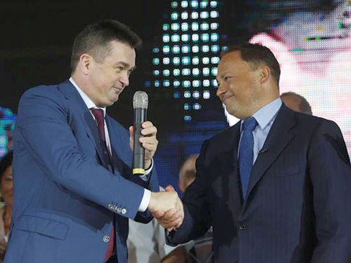 Губернатор Приморского края Владимир Миклушевский и мэр Владивостока Игорь Пушкарев (слева направо)