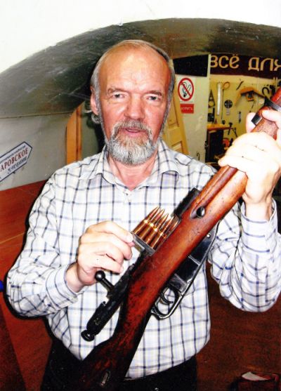 Автор нового романа Владимир Иванов-Ардашев.