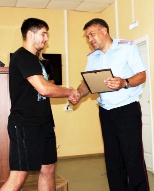 Руководство Госавтоинспекции выразило благодарность Сергею Олесик.