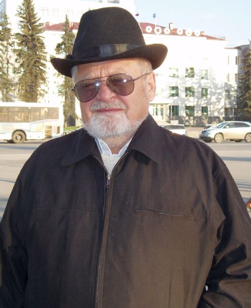 Борис Сухинин