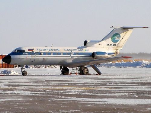 Як-40 авиакомпании в аэропорту Хабаровска