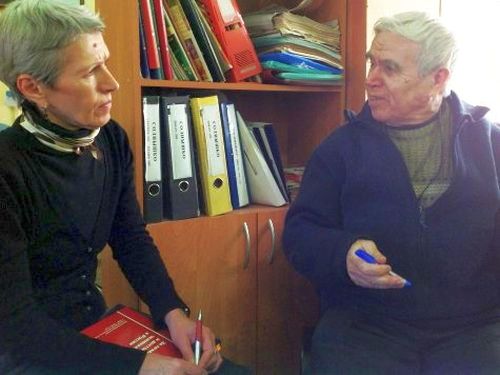 Журналист Ирина Харитонова и правозащитник Владимир Шаклеин в Хабаровске. Декабрь, 2012-го