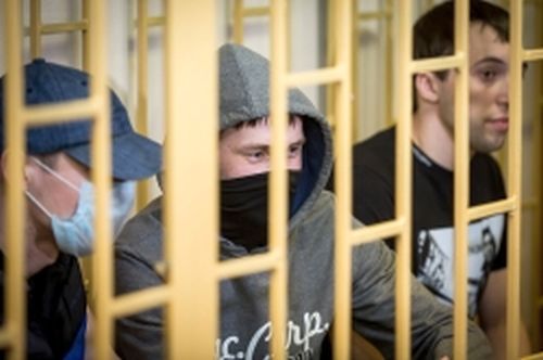 Выпусти их сейчас - затеряются в толпе, не отличишь