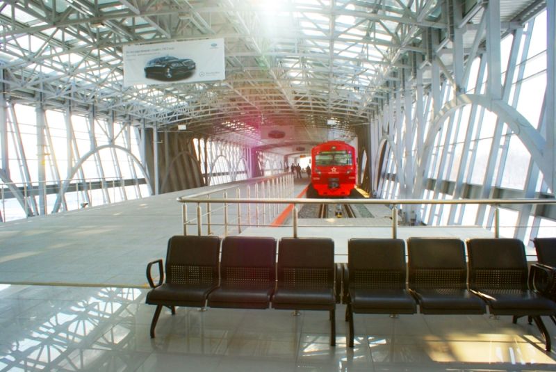 Аэроэкспресс прибывает в аэропорт. Автор: РИА PrimaMedia