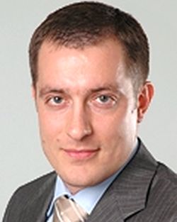 Гендиректор ОАО «Сахалин-Инжиниринг» Роман Альперович (с 2006г.)