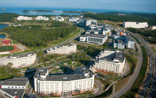 Комплекс ДВФУ на о. Русском