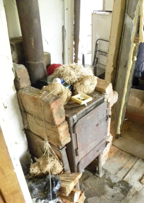 От воды разрушилась печь