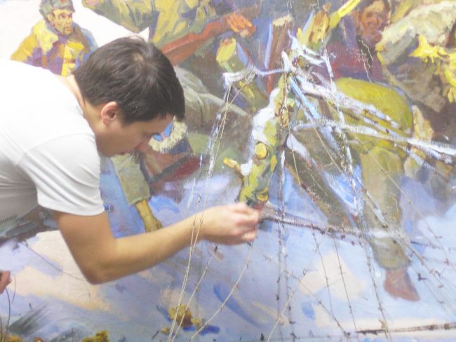 Плановая реставрация панорамы «Волочаевская битва» идет шестой год (нажмите, чтобы увеличить)